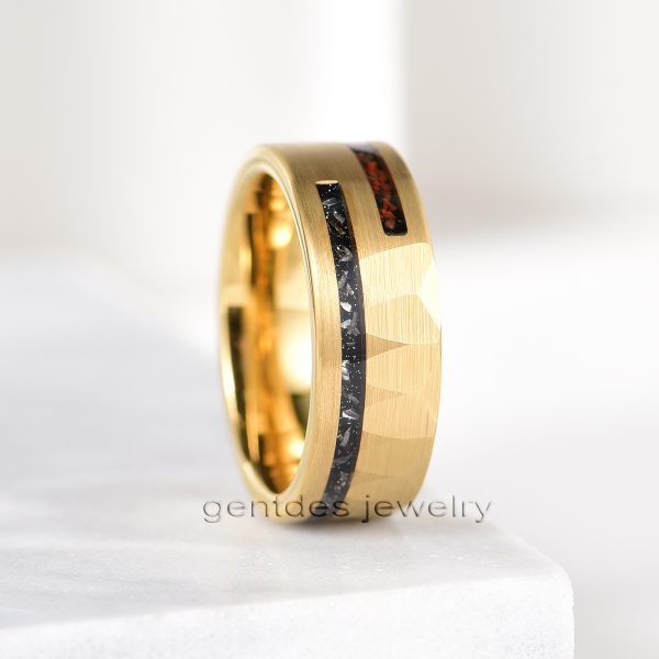8MM Mens Ring, Gold Tungsten Ring, Crushed Red Dinosaur Bones, Crushed Meteorite Ring, Flat Hammered Ring, Wedding Bands - 图片 4