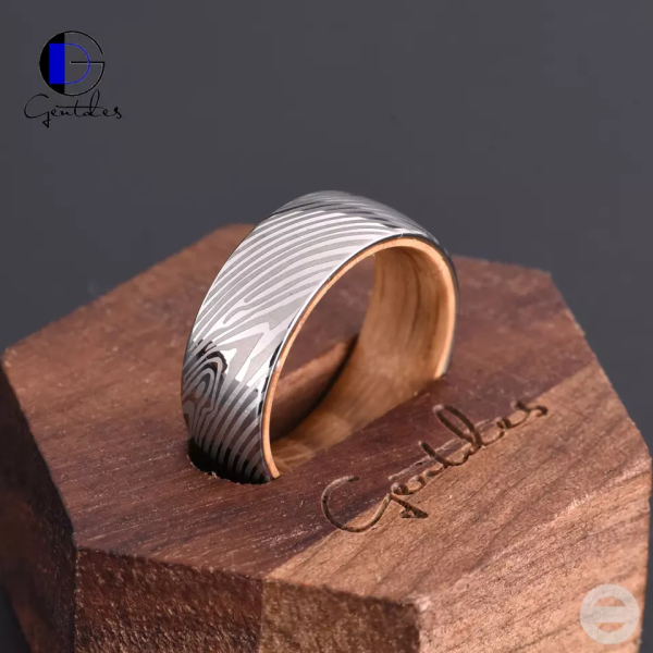 Damascus Steel Ring, Whisky Barrel Wood Ring, Men Wedding Ring, Engagement Promise Ring, Anniversary Birthday Gift, Comfort Fit 8MM - 图片 2