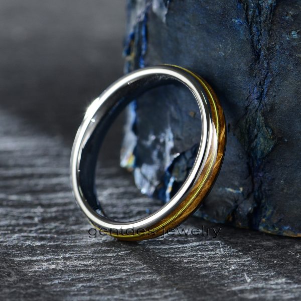 Gold Guitar String Ring, Tungsten Engagement Ring, Wooden ring for men, 8mm Comfort Fit Mens Ring, His And Hers Wedding Ring - 图片 4